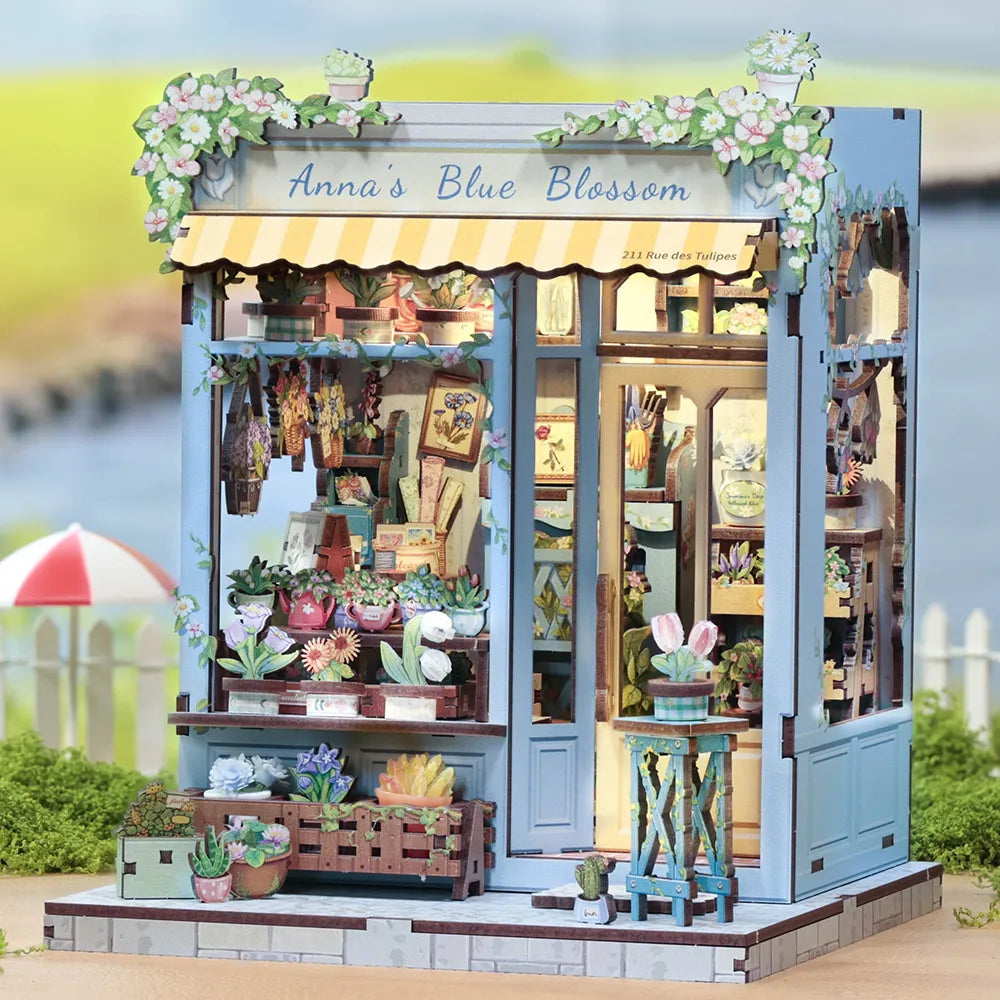 Anna's Blue Blossom book nook kit – detail view 6
