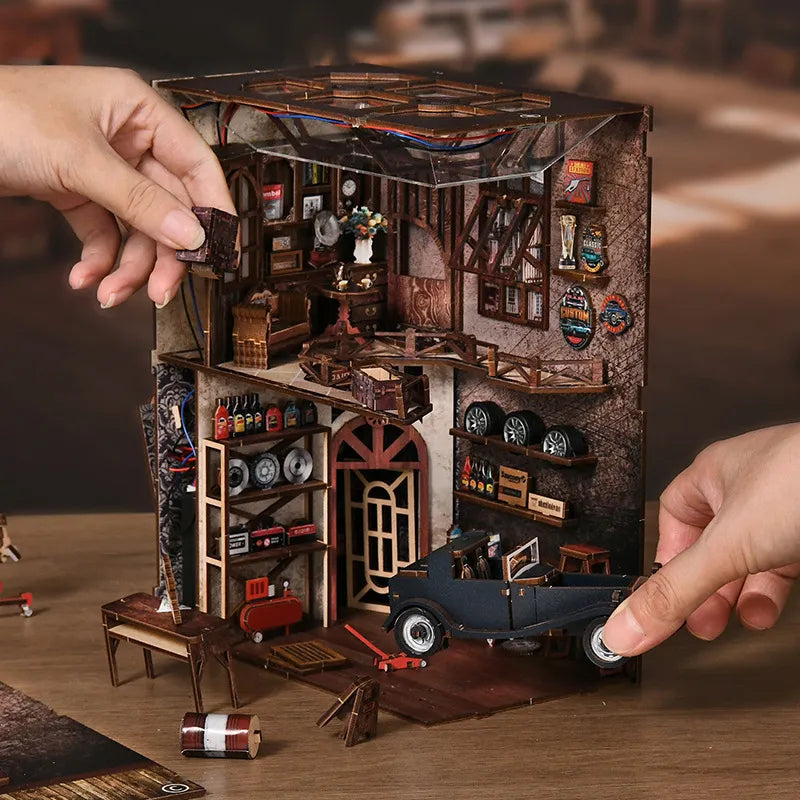 Book Nook - Craftsmanship Repair Shop