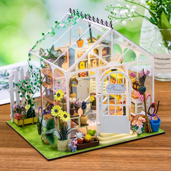 Miniature House - Sunshine Flower