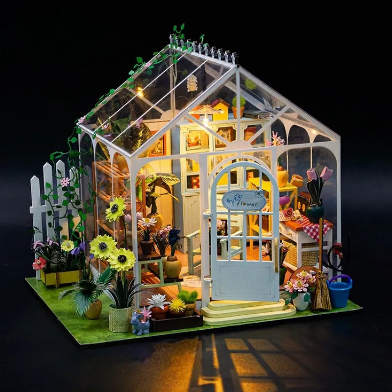 Miniature House - Sunshine Flower