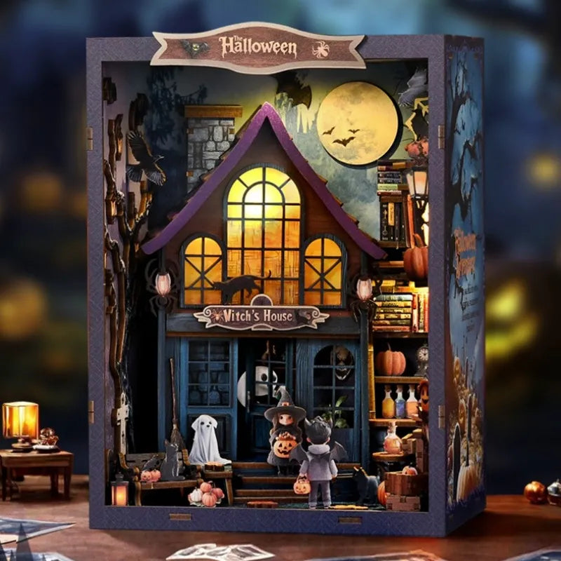 Book Nook - The Magical Night Of The Castle