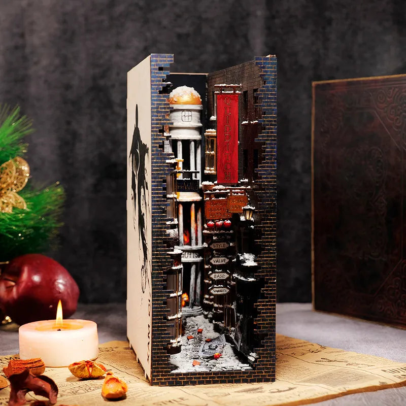 Diagon Alley book nook kit – detail view 4