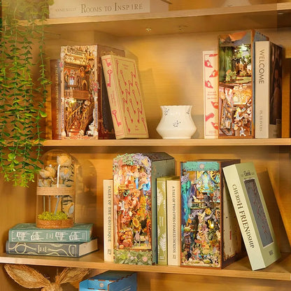 Book Nook - Dorothy's Journey