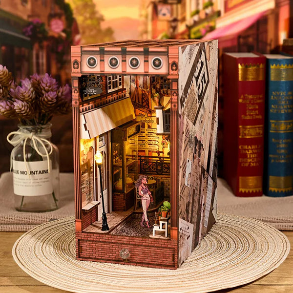 Book Nooks - European Blooms