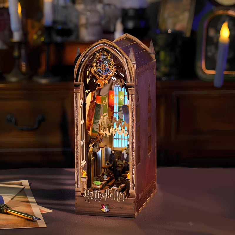 Book Nook - Harry Potter Magic Auditorium