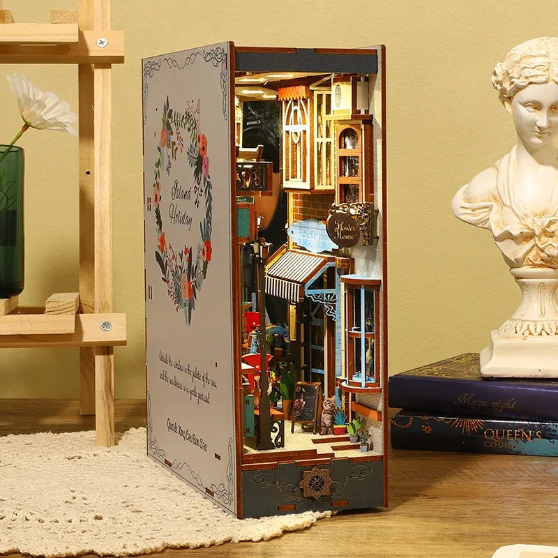 Book Nook - Island Holiday