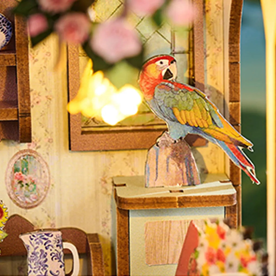 Book Nook - Lucky Flower House