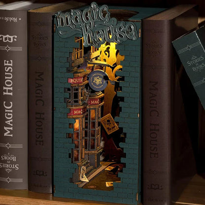 Book Nook - Magic House | TGB03