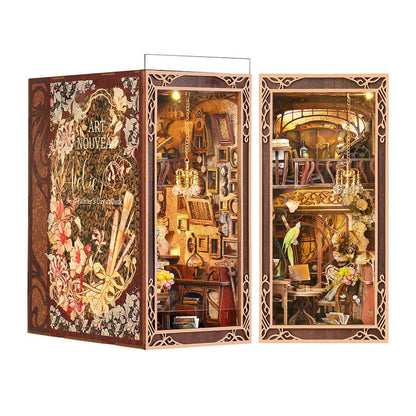 Book Nook - Painter's Day At Dusk