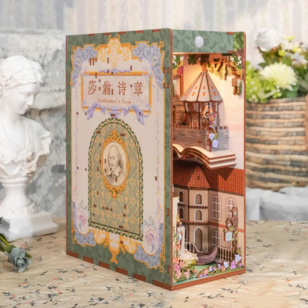 Book Nook - Shakespeare's Verse