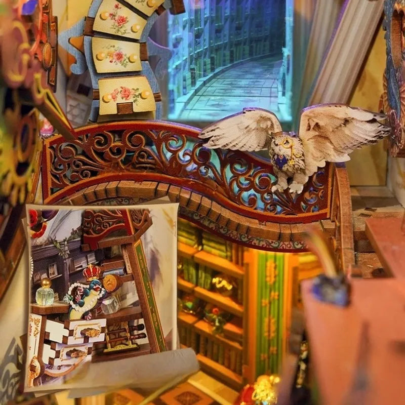 Magical Library book nook kit – detail view 6