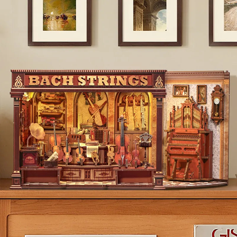 Miniature House Kit - Bach Strings
