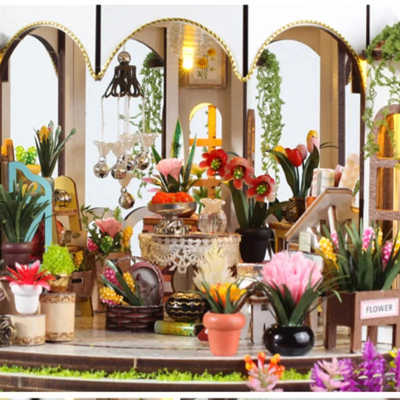 Miniature House - Hanging Garden