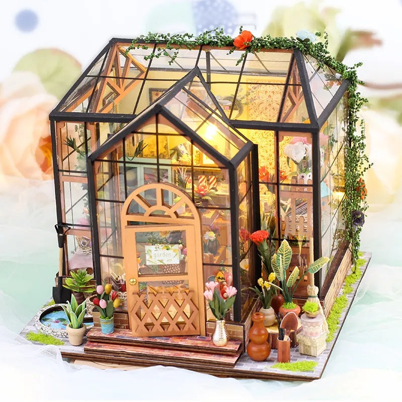 Miniature House - Jenny Greenhouse